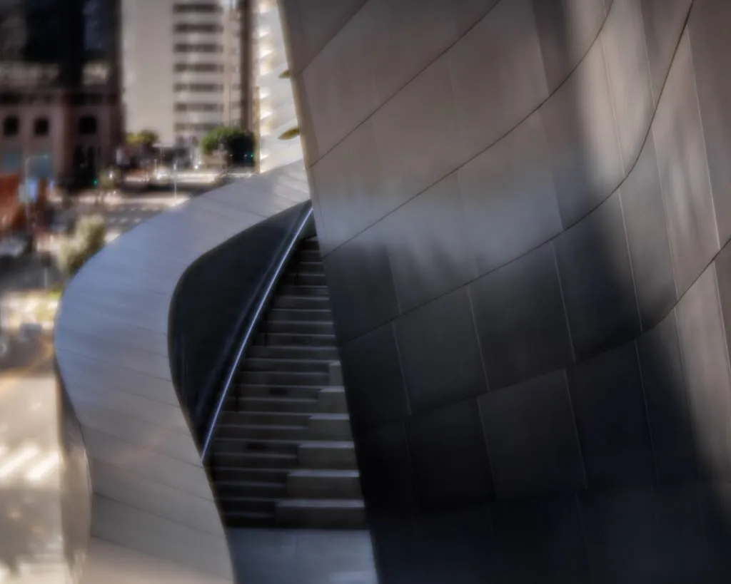 Exploring Los Angeles Architecture Through Lensbaby Lenses