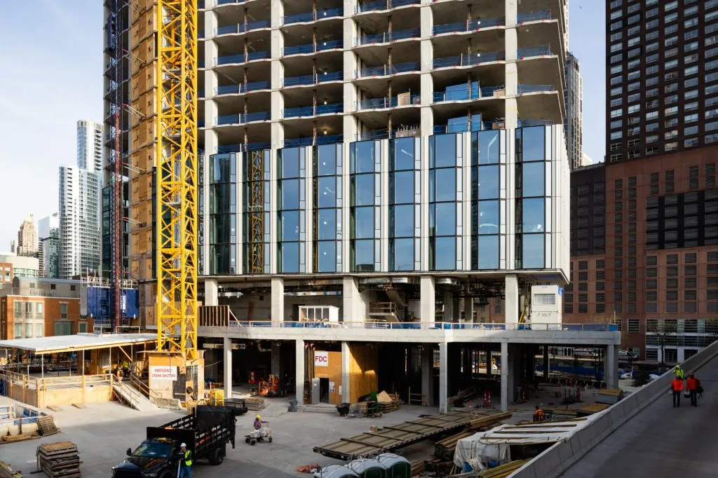 400 Lake Shore | SOM